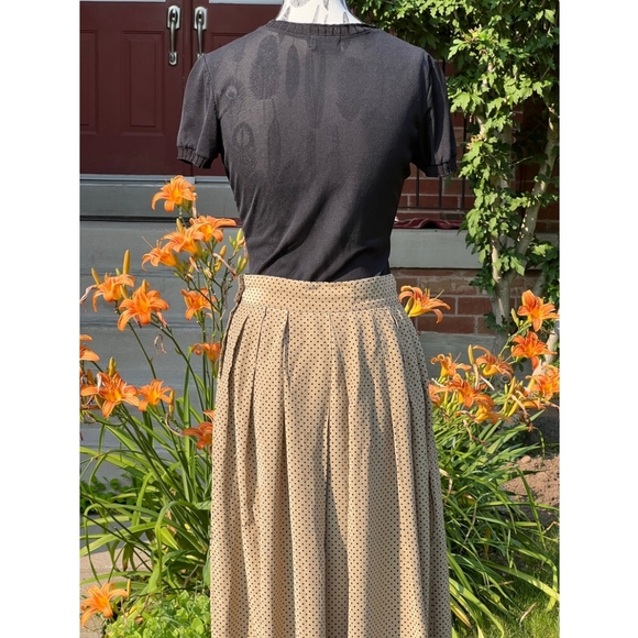 Alfred Sung Sport Silk Pleated Skirt Red Polka Dot Vintage Size 6 - Picture 13 of 15